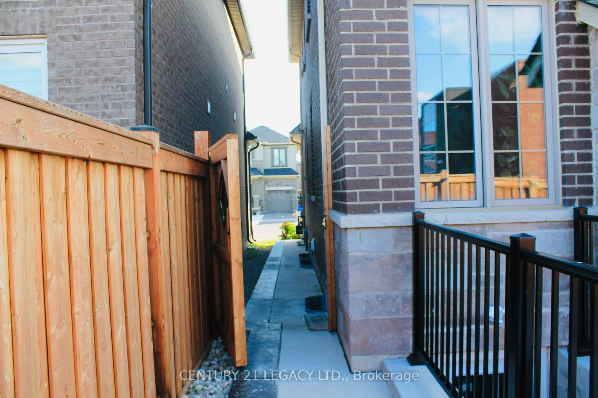 Photo 24 of 1267 Kovachik Boulevard, Milton, Walker — HOMEH
