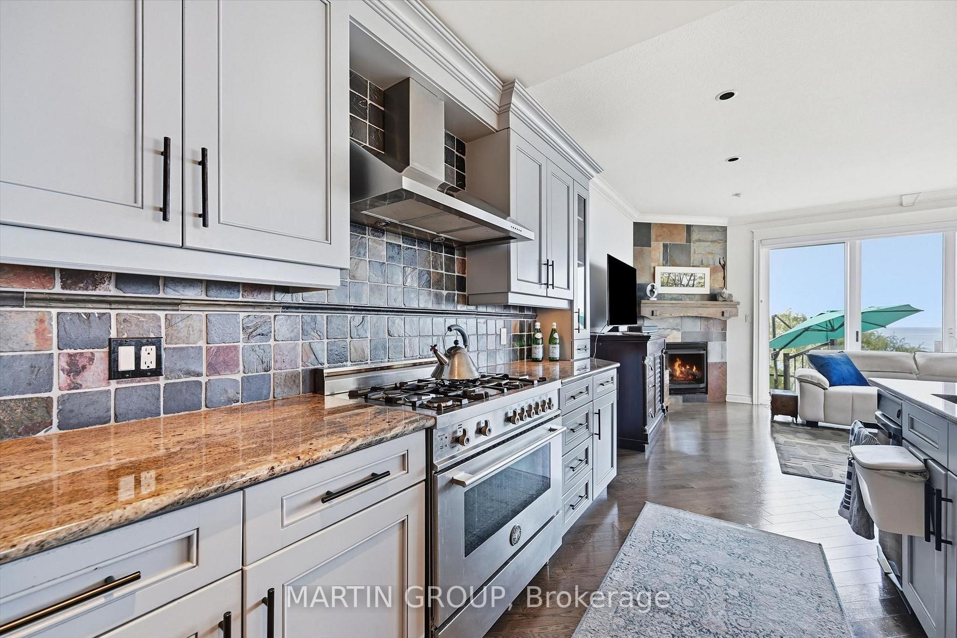 Photo 23 of 29 Considine Avenue, St. Catharines, Port Dalhousie — HOMEH