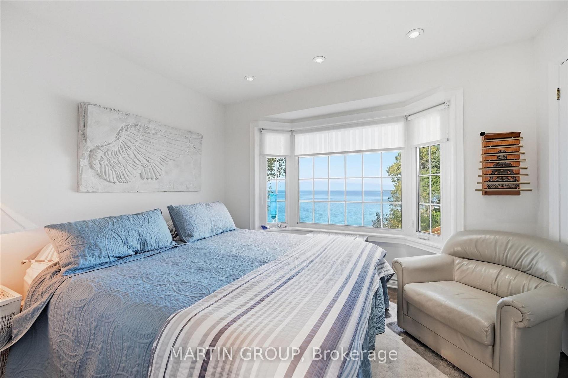 Photo 37 of 29 Considine Avenue, St. Catharines, Port Dalhousie — HOMEH
