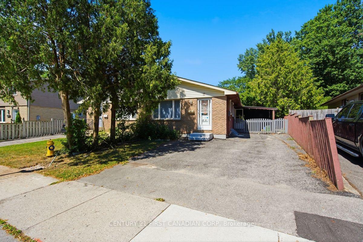 Photo of 17 Edgemere Crescent