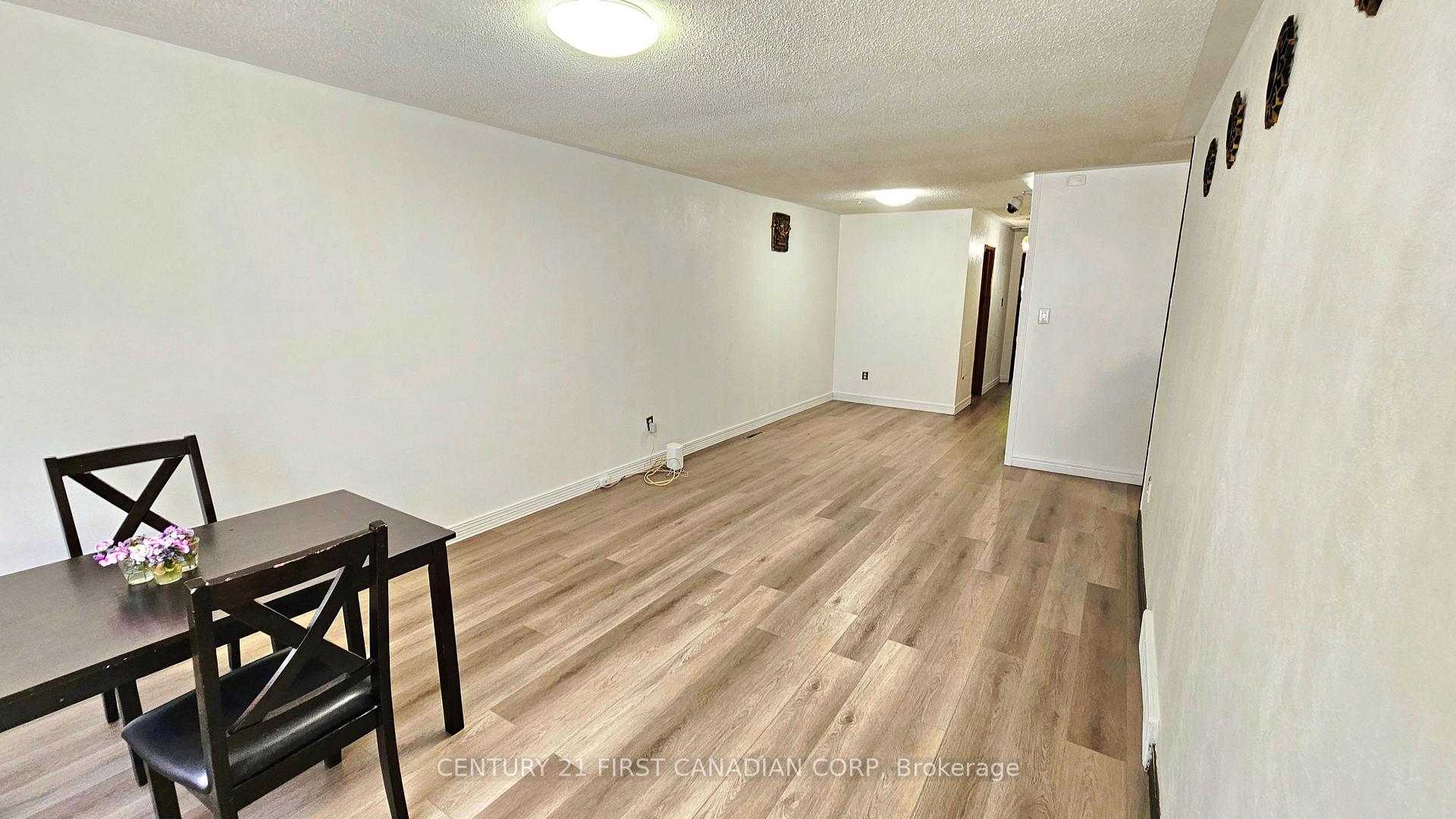 Photo 4 of 17 Edgemere Crescent, London, South T — HOMEH