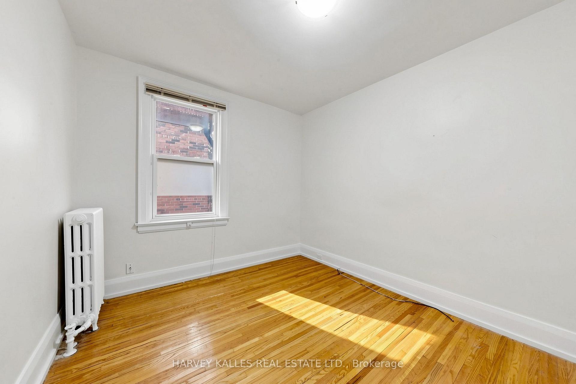 Photo 25 of Unit North 2nd, 163 Highbourne Road N, Toronto, Yonge-Eglinton — HOMEH