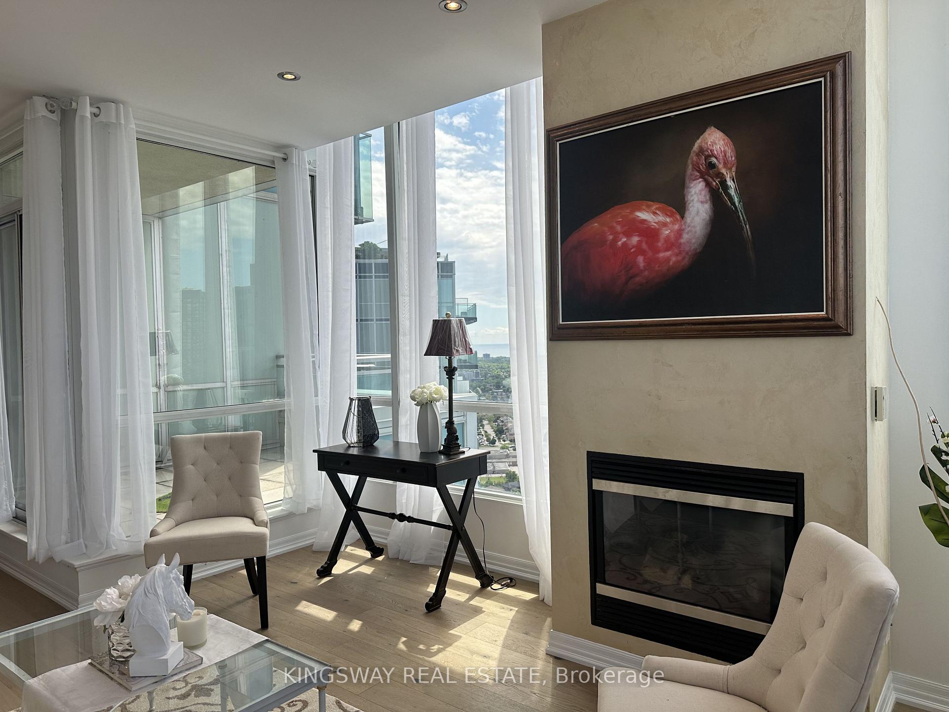 Photo 5 of Unit 3404, 220 Burnhamthorpe Road W, Mississauga, City Centre — HOMEH