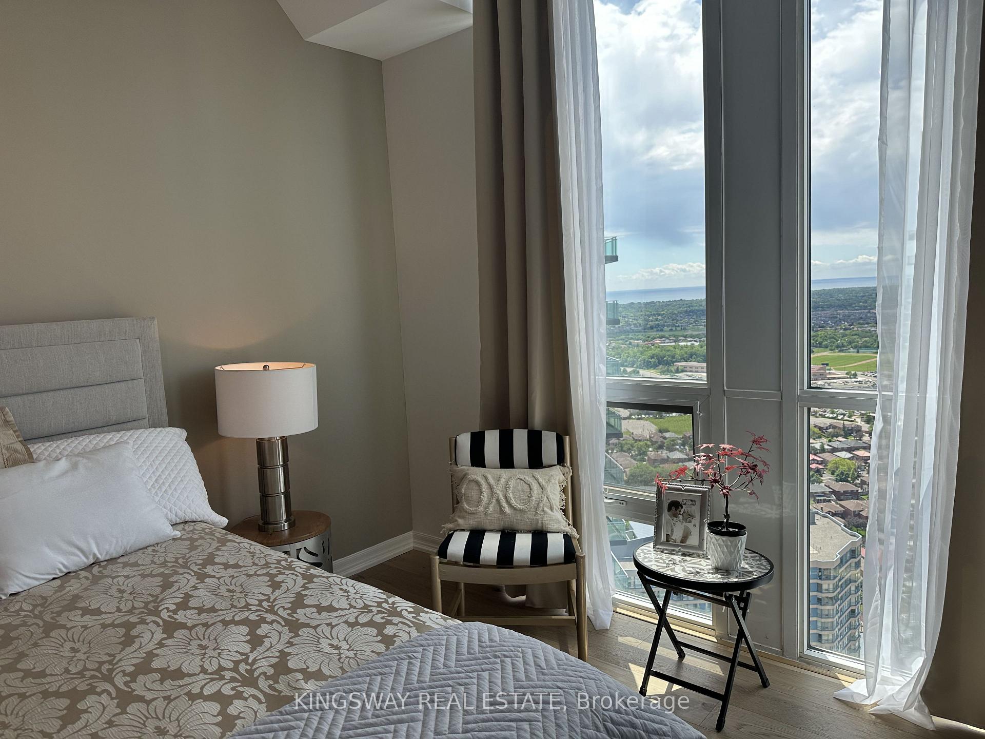 Photo 19 of Unit 3404, 220 Burnhamthorpe Road W, Mississauga, City Centre — HOMEH