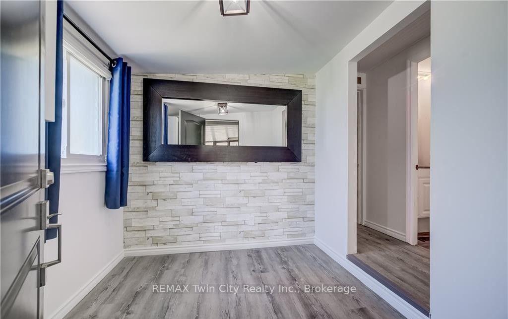 Photo 24 of 164 Birch Street, Perth East, Crystal Lake — HOMEH