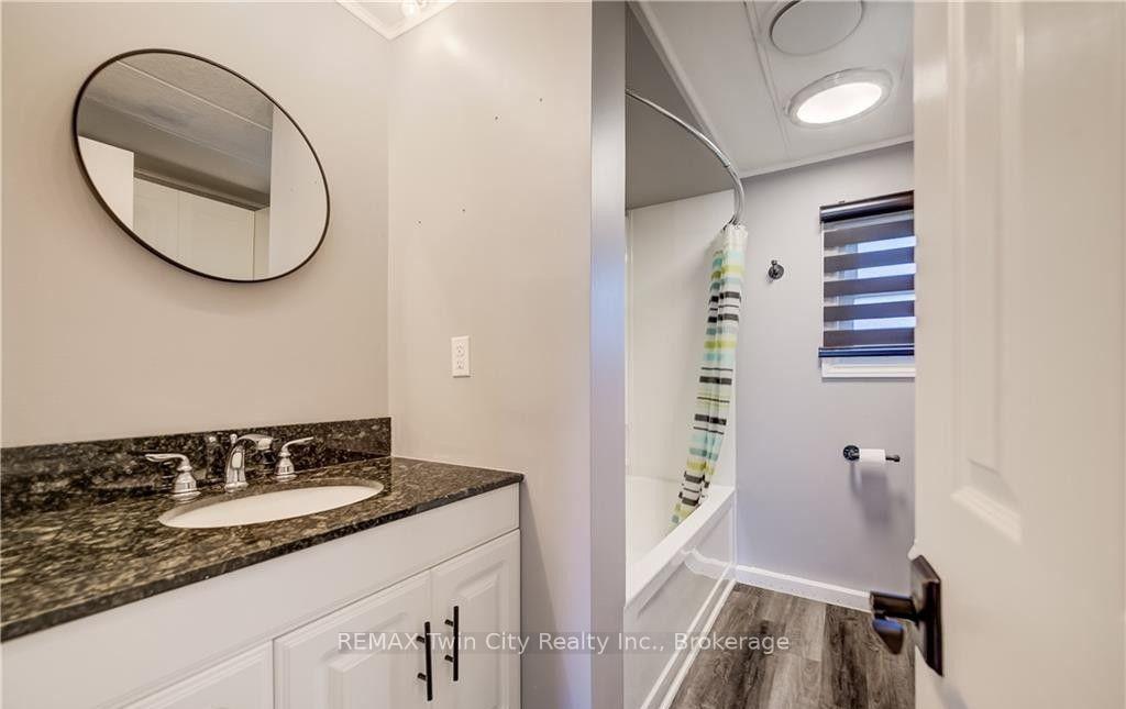 Photo 25 of 164 Birch Street, Perth East, Crystal Lake — HOMEH