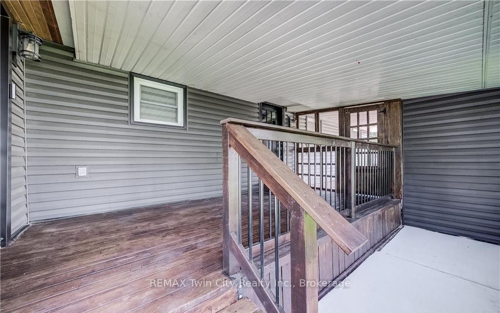 Photo 31 of 164 Birch Street, Perth East, Crystal Lake — HOMEH