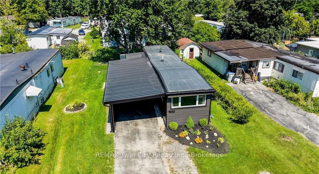 Photo 33 of 164 Birch Street, Perth East, Crystal Lake — HOMEH