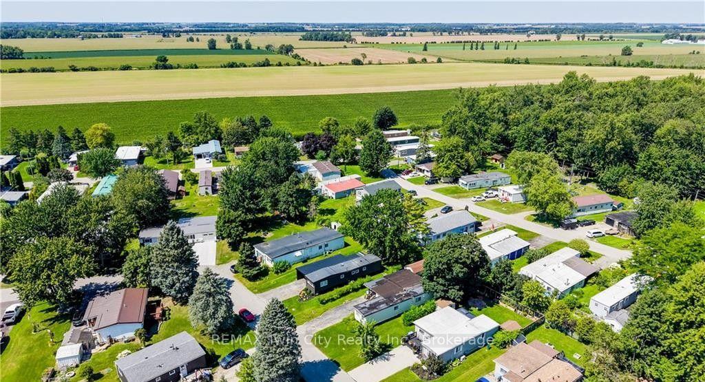 Photo 36 of 164 Birch Street, Perth East, Crystal Lake — HOMEH