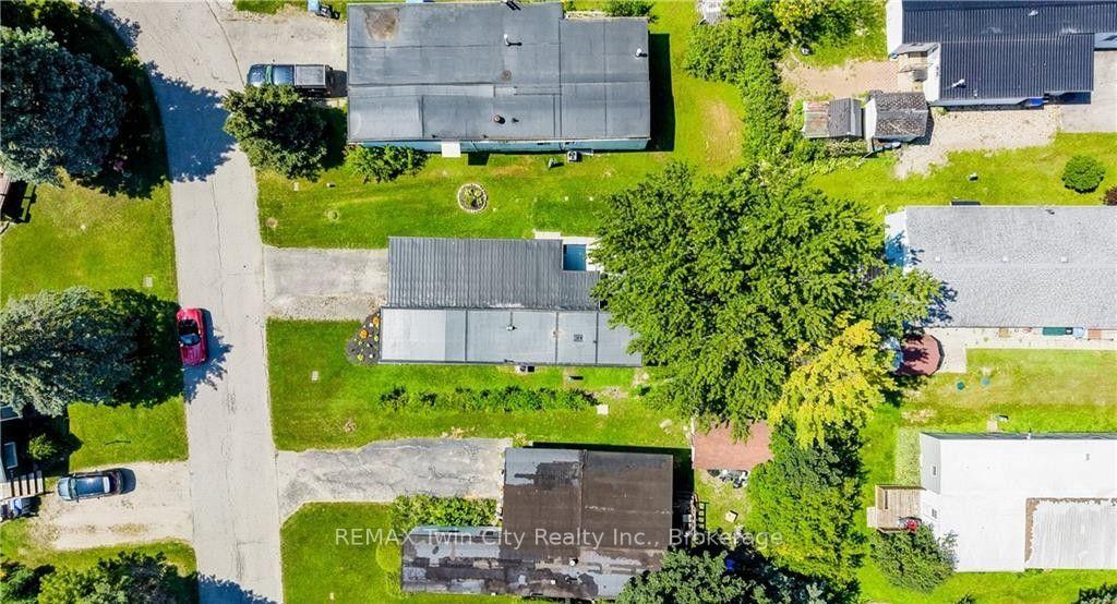 Photo 37 of 164 Birch Street, Perth East, Crystal Lake — HOMEH