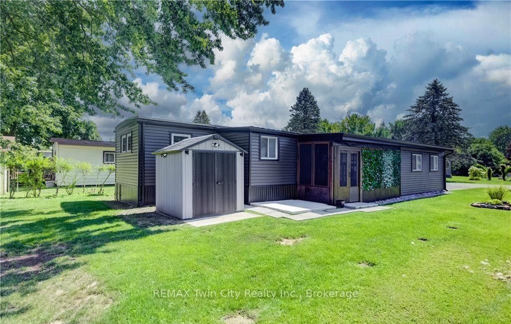 Photo 38 of 164 Birch Street, Perth East, Crystal Lake — HOMEH