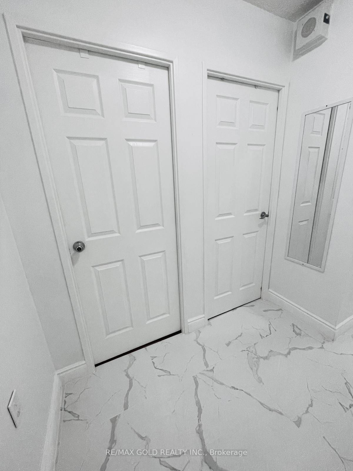 Photo 10 of Unit 1611, 390 Dixon Road, Etobicoke, Kingsview Village-The Westway — HOMEH