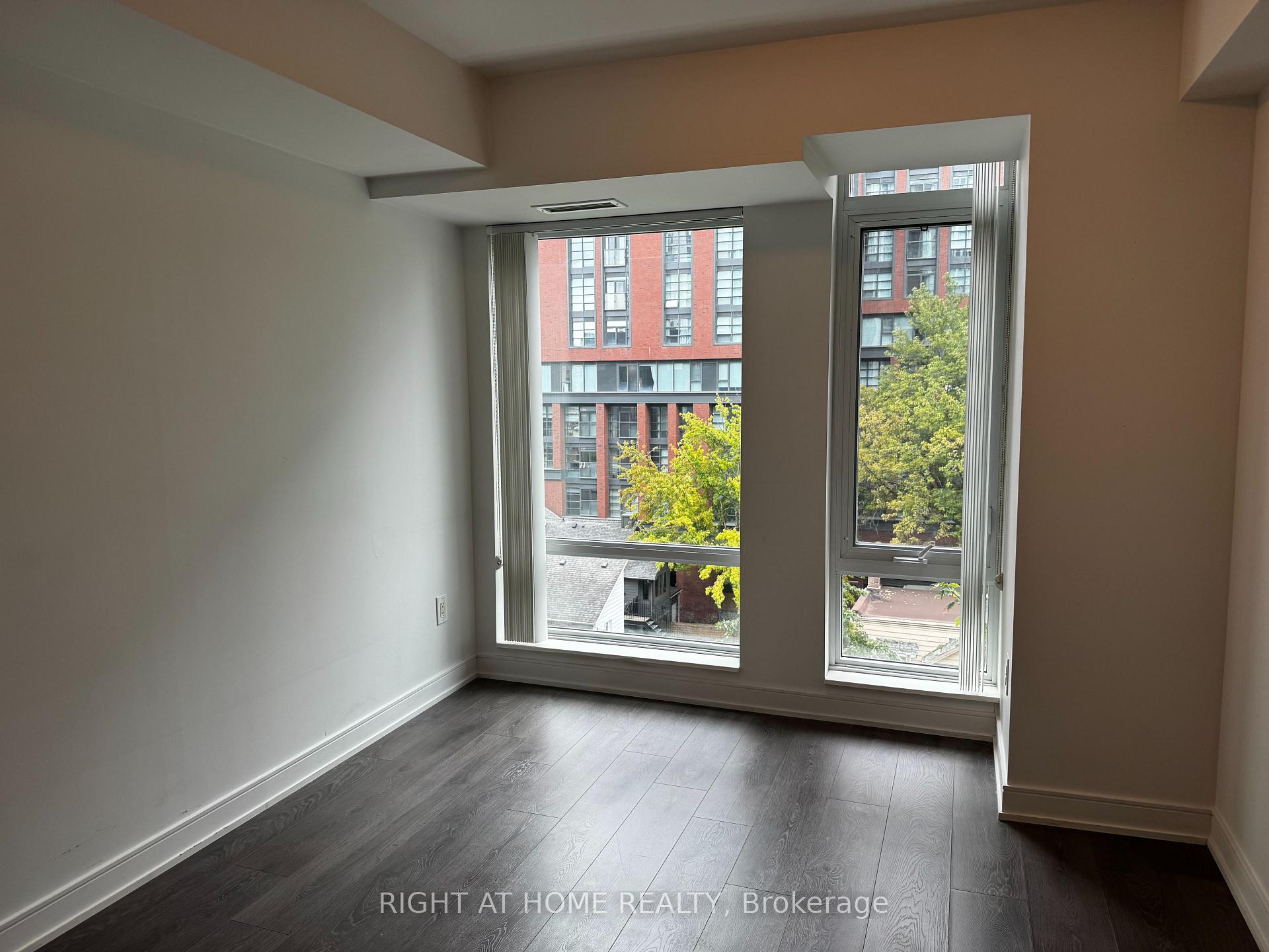 Photo 17 of Unit 723, 525 Adelaide Street W, Toronto, Waterfront Communities — HOMEH
