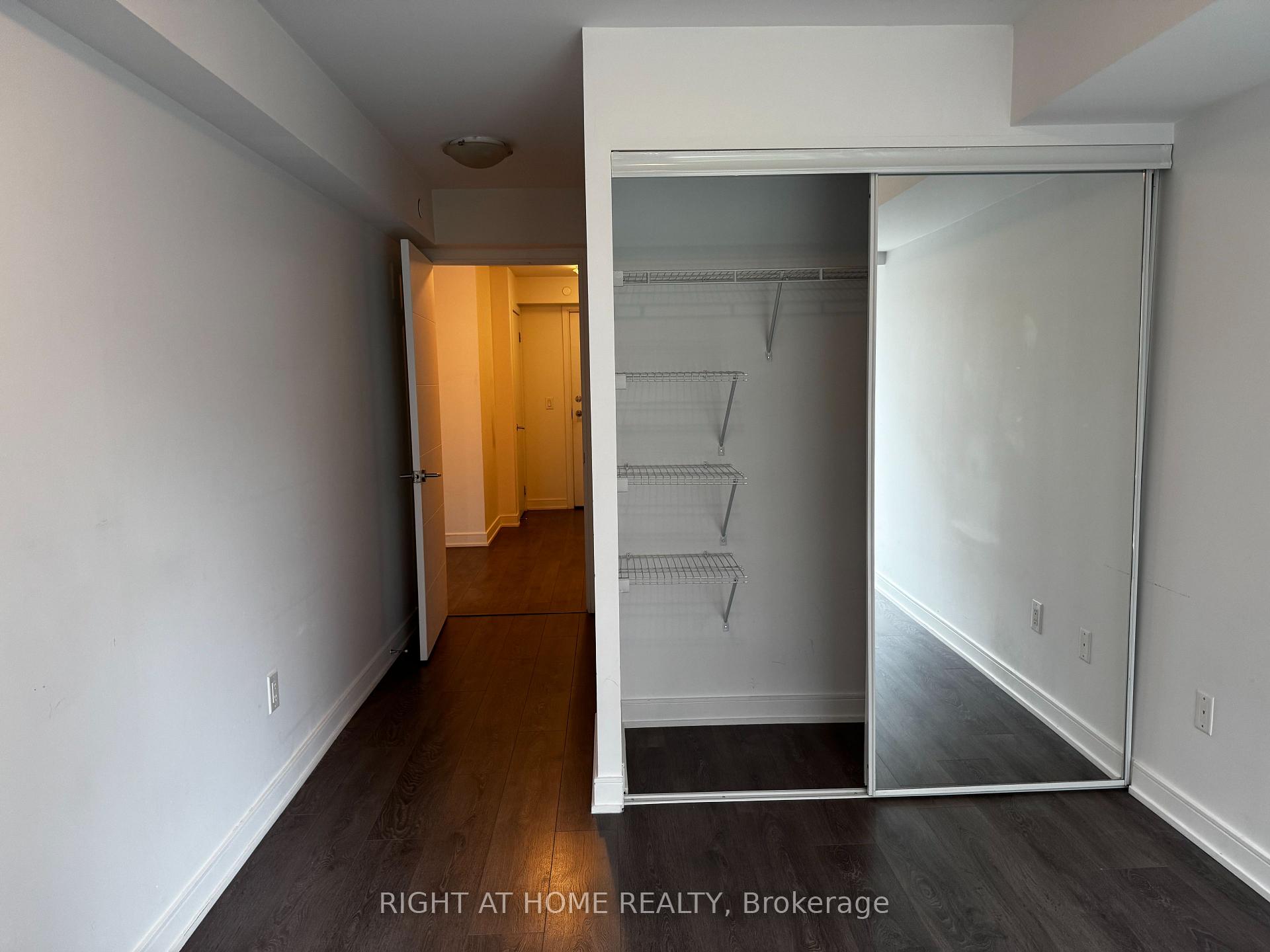 Photo 19 of Unit 723, 525 Adelaide Street W, Toronto, Waterfront Communities — HOMEH