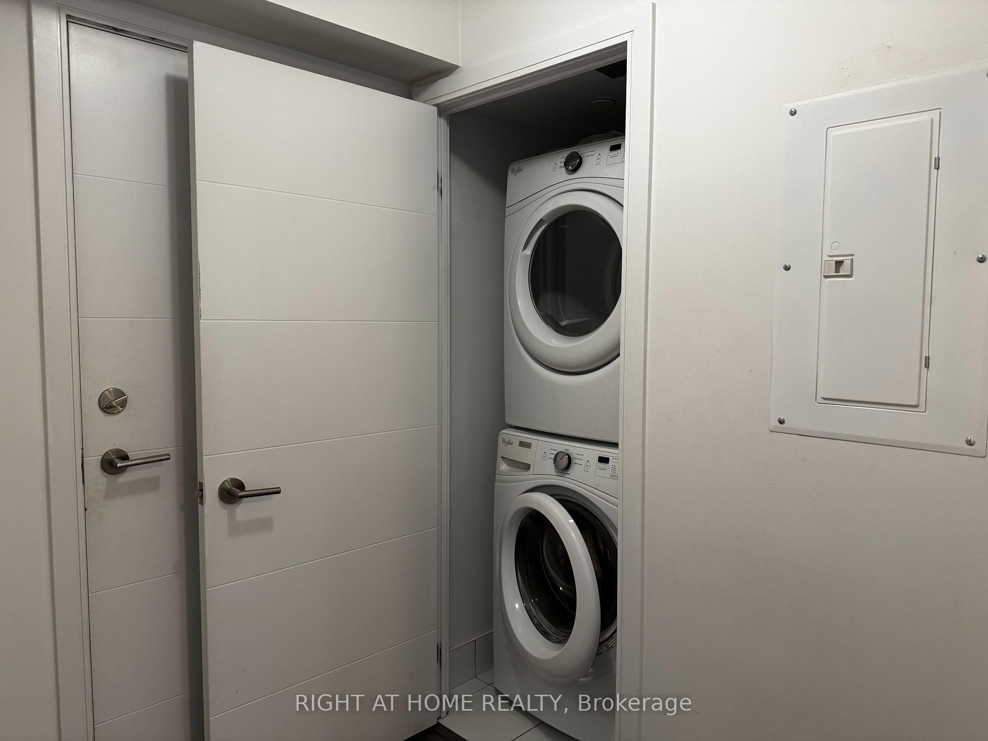 Photo 31 of Unit 723, 525 Adelaide Street W, Toronto, Waterfront Communities — HOMEH