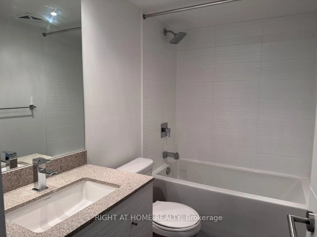Photo 12 of Unit 723, 525 Adelaide Street W, Toronto, Waterfront Communities — HOMEH