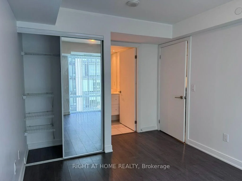 Photo 26 of Unit 723, 525 Adelaide Street W, Toronto, Waterfront Communities — HOMEH