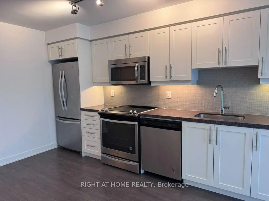 Photo 34 of Unit 723, 525 Adelaide Street W, Toronto, Waterfront Communities — HOMEH