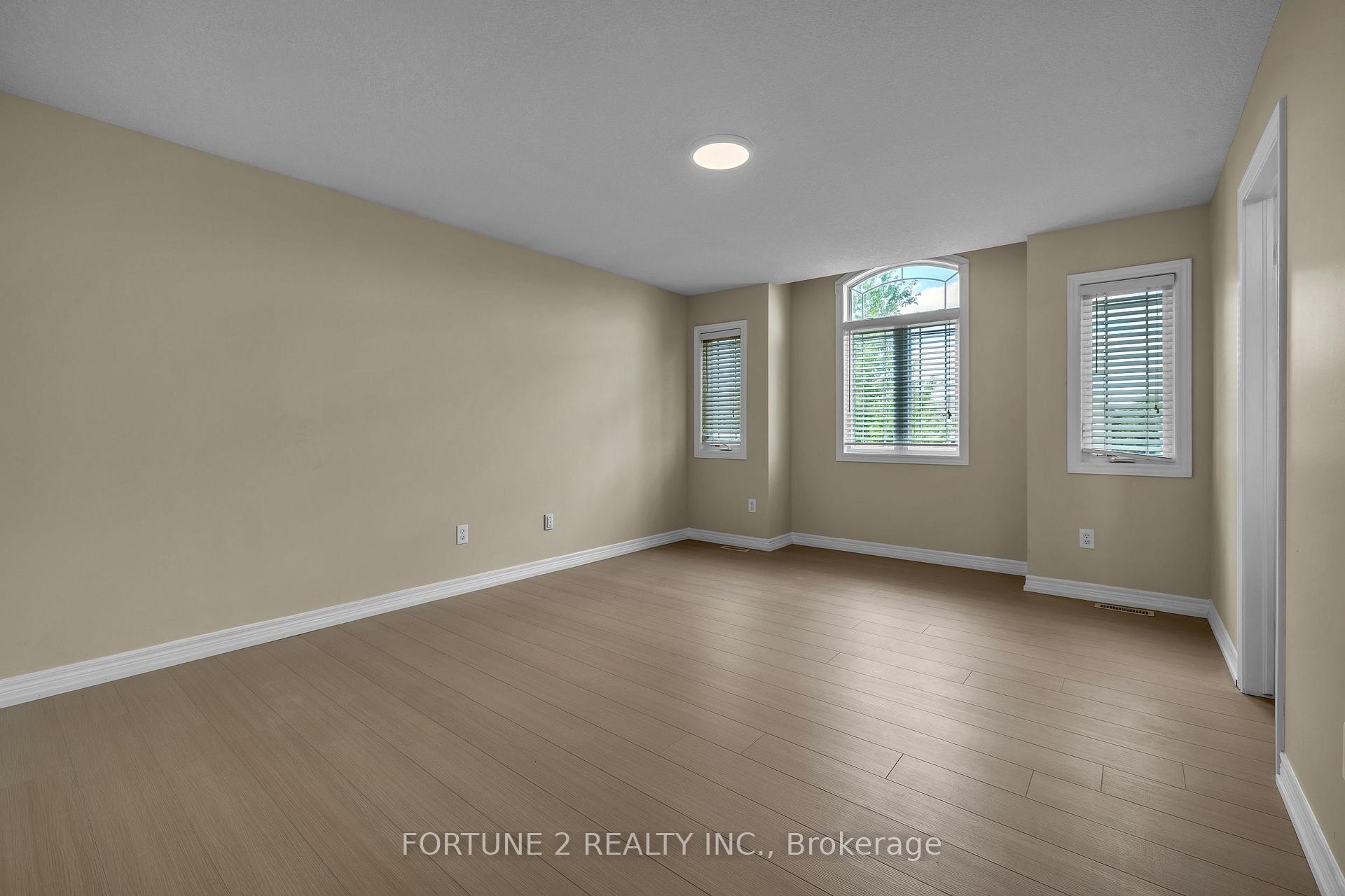 Photo 22 of 2901 Lemieux Walk, London, South W — HOMEH