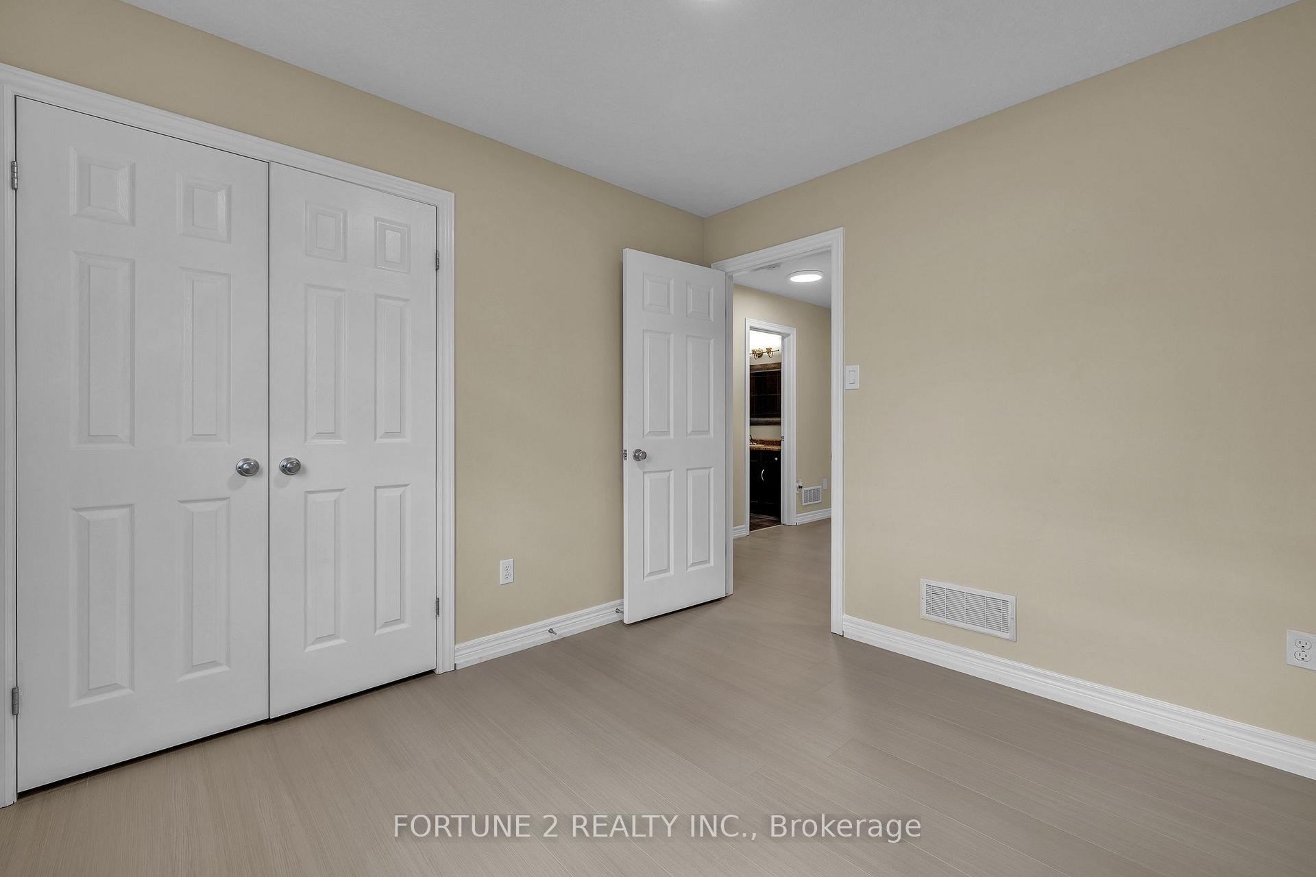 Photo 27 of 2901 Lemieux Walk, London, South W — HOMEH