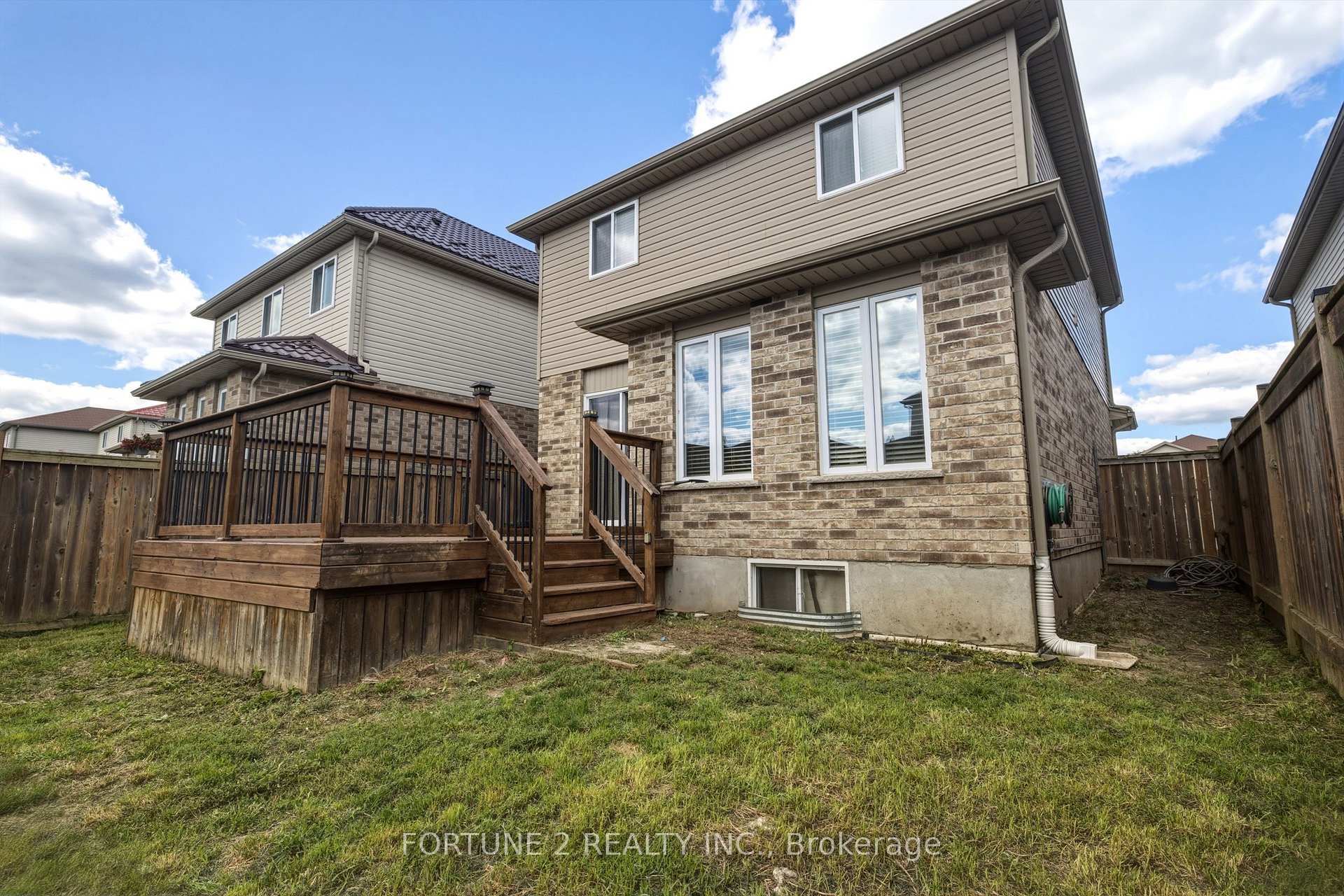 Photo 35 of 2901 Lemieux Walk, London, South W — HOMEH