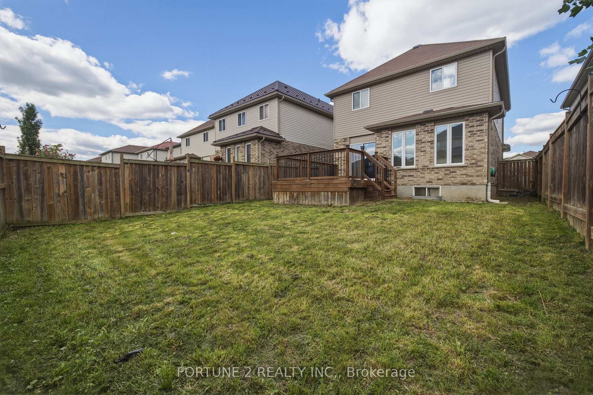 Photo 36 of 2901 Lemieux Walk, London, South W — HOMEH