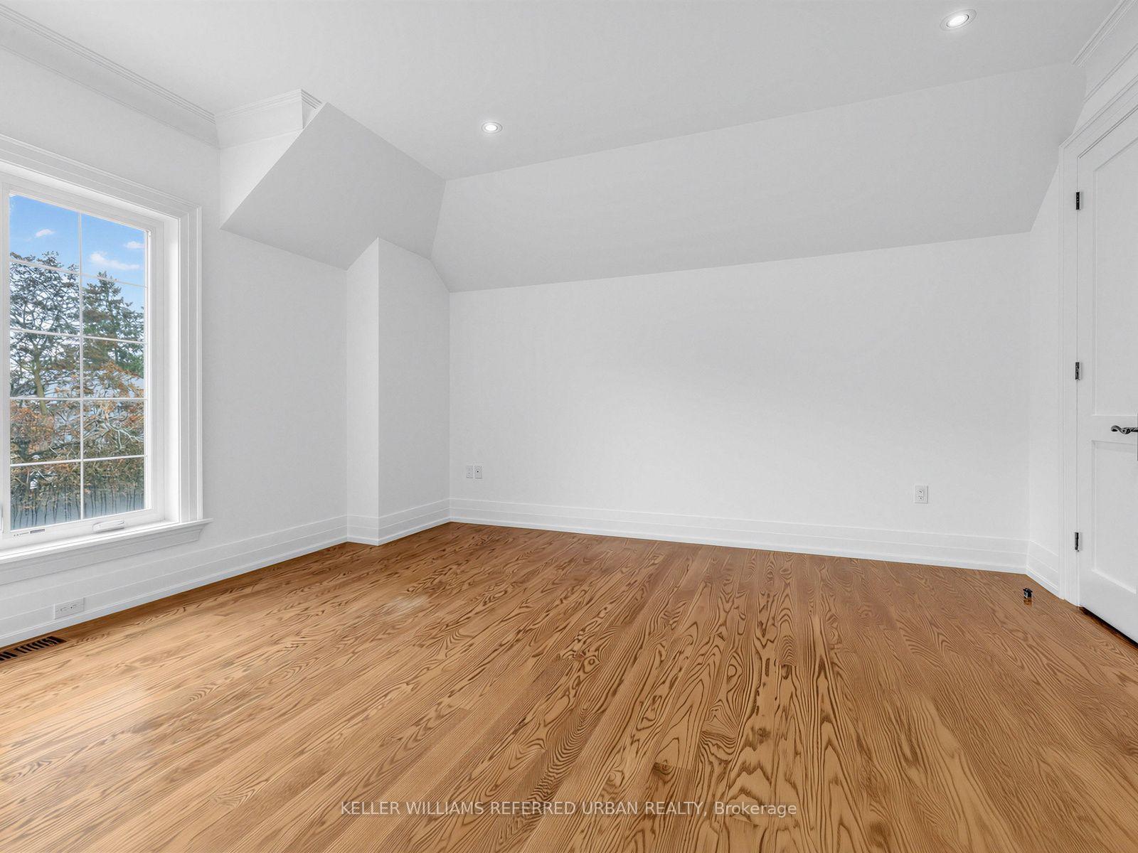 Photo 30 of 212 Empress Avenue, North York, Willowdale East — HOMEH