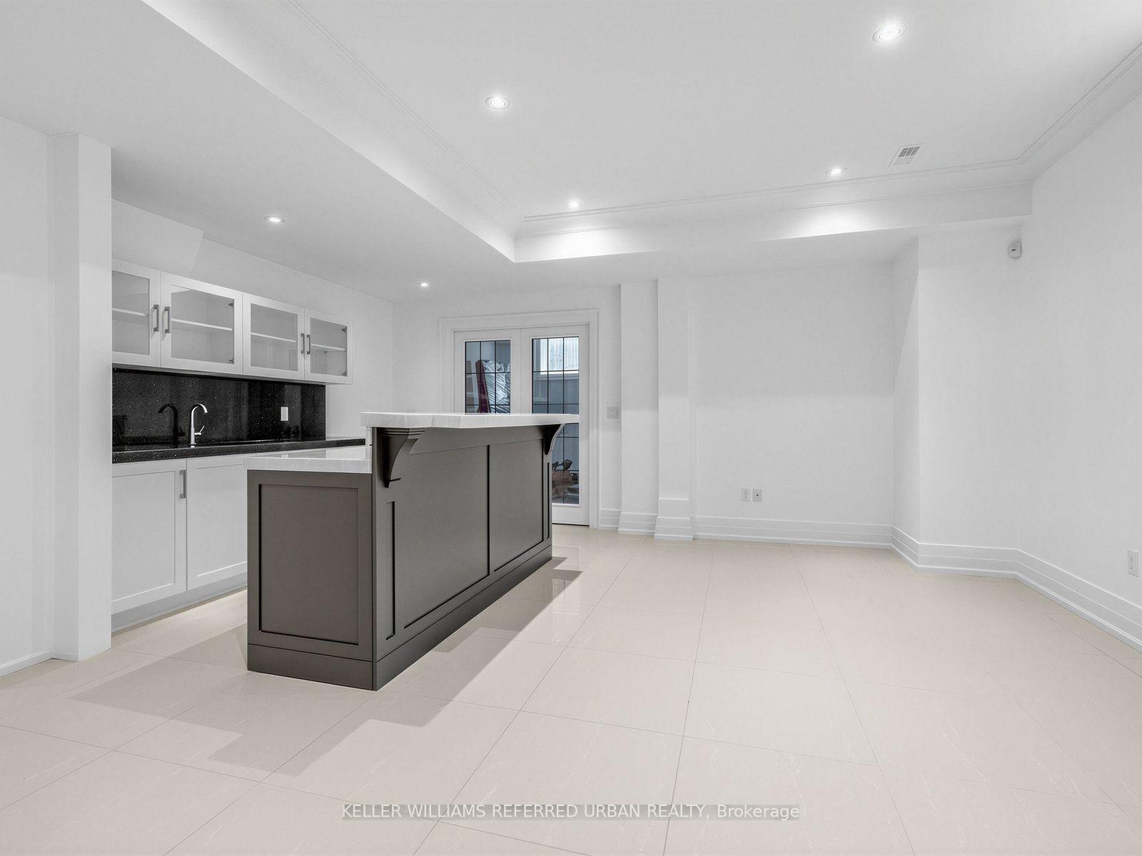 Photo 37 of 212 Empress Avenue, North York, Willowdale East — HOMEH