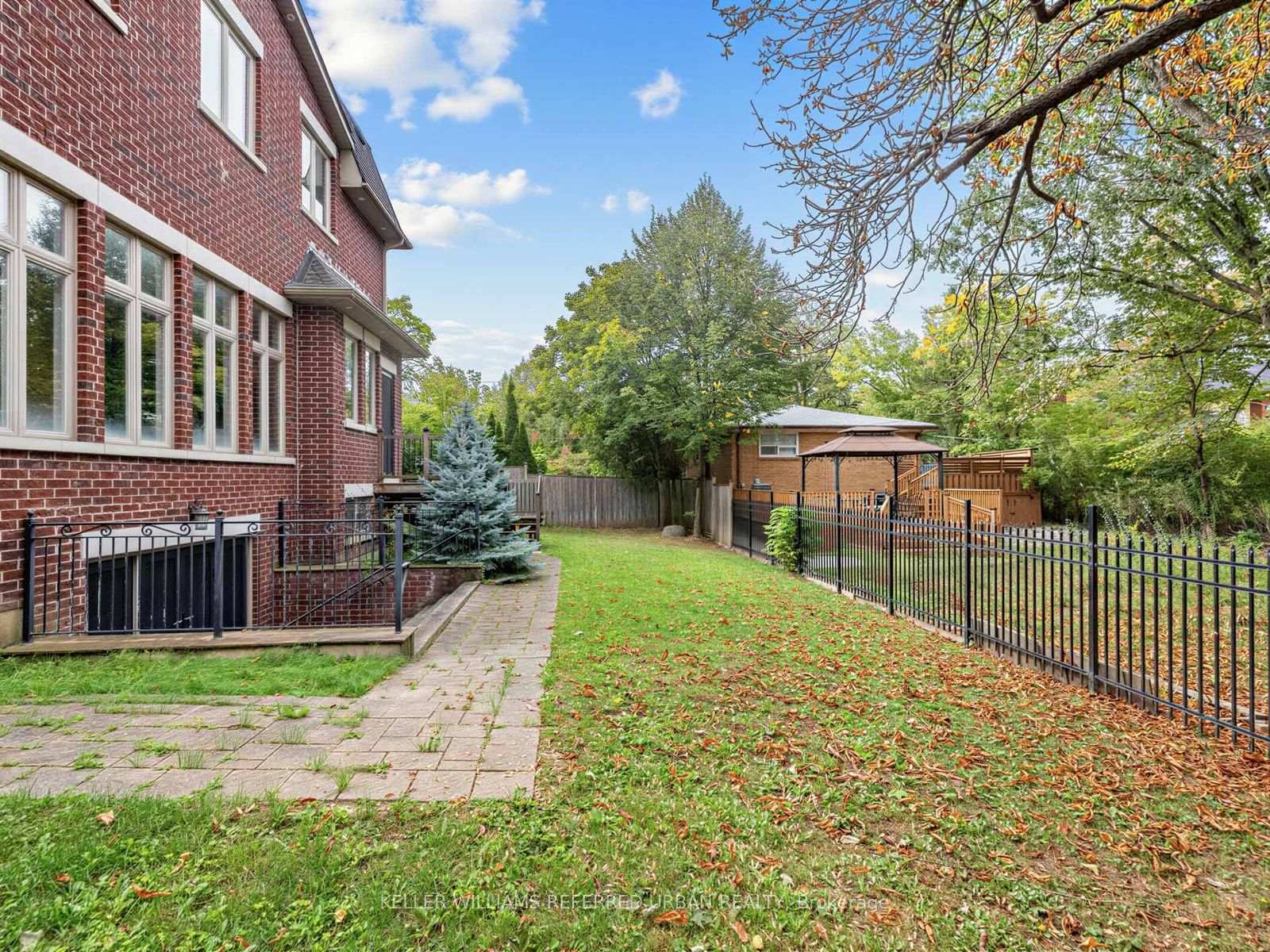 Photo 43 of 212 Empress Avenue, North York, Willowdale East — HOMEH