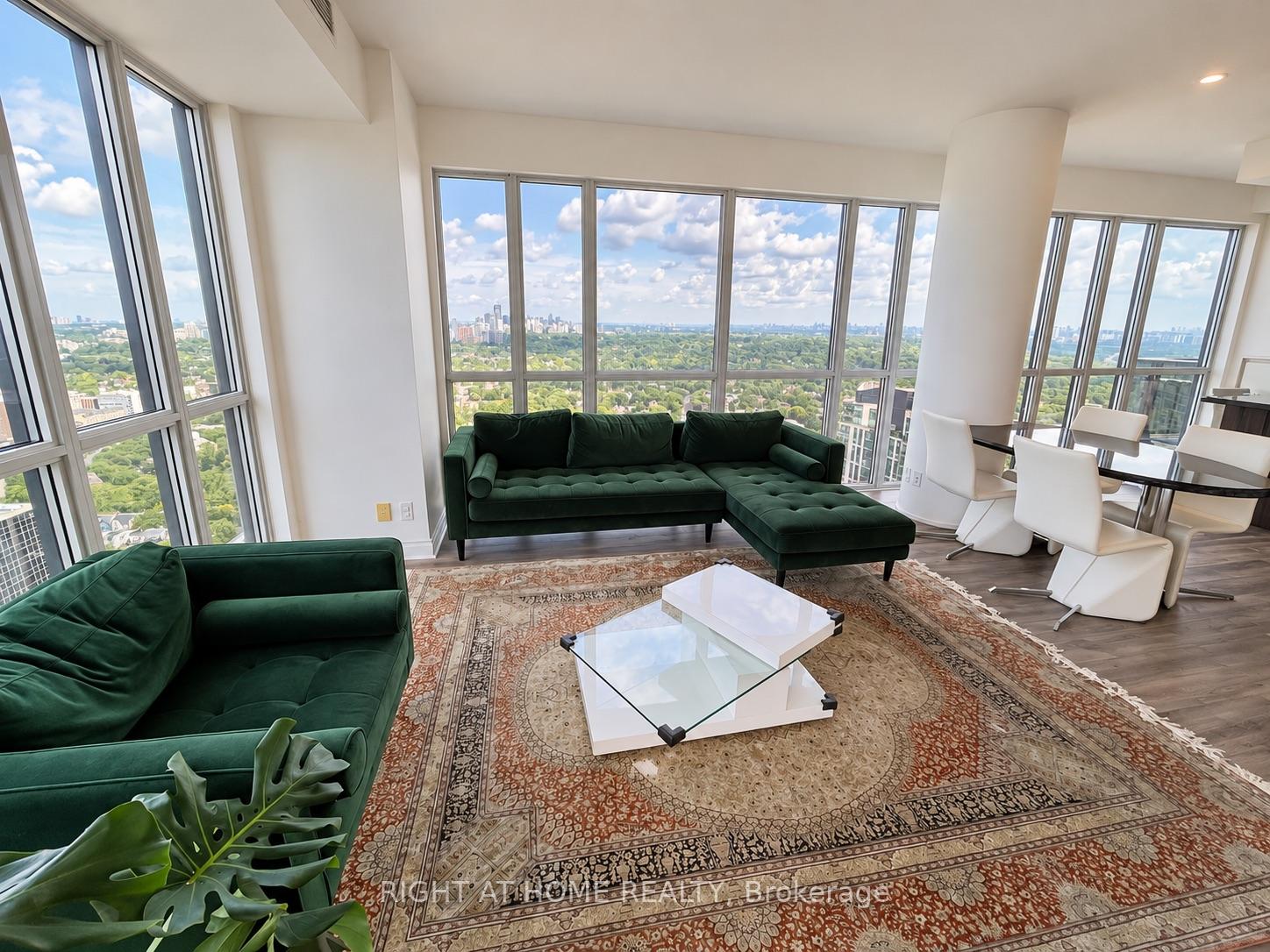 Photo 6 of Unit 3808, 28 Ted Rogers Way, Toronto, Church-Yonge Corridor — HOMEH