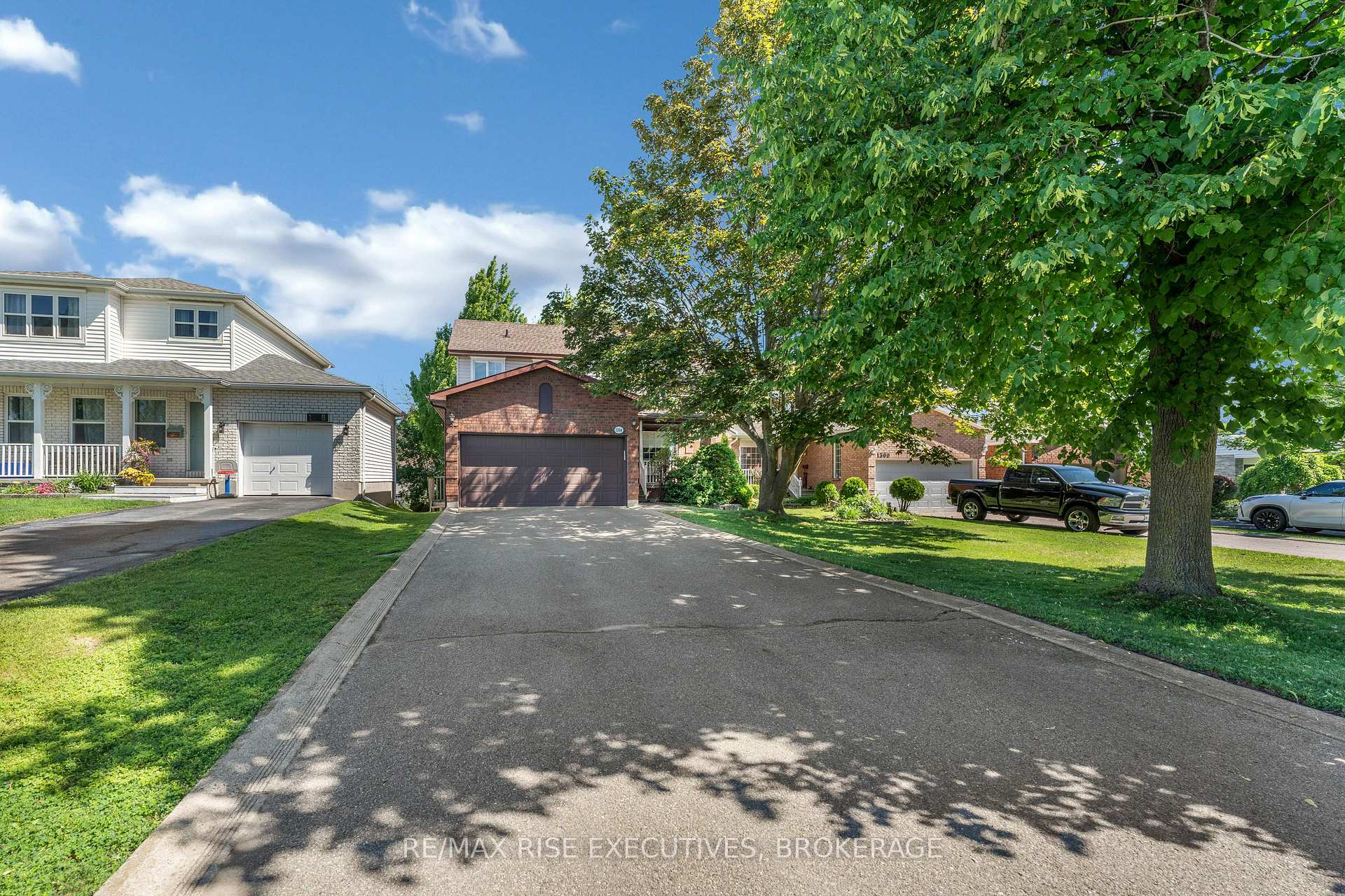 Front of 1304 Fisher Crescent