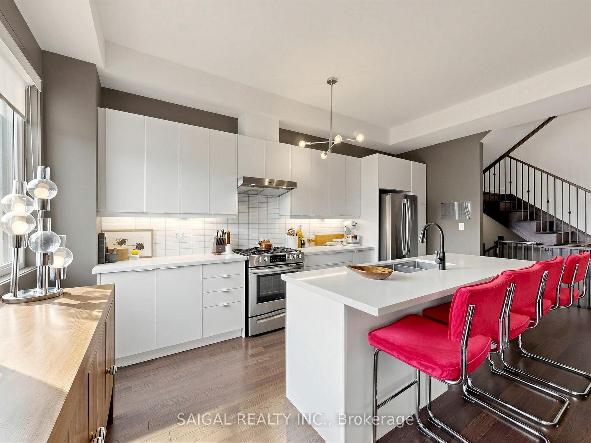 Photo 21 of 1347 Clarriage Court, Milton, Ford — HOMEH