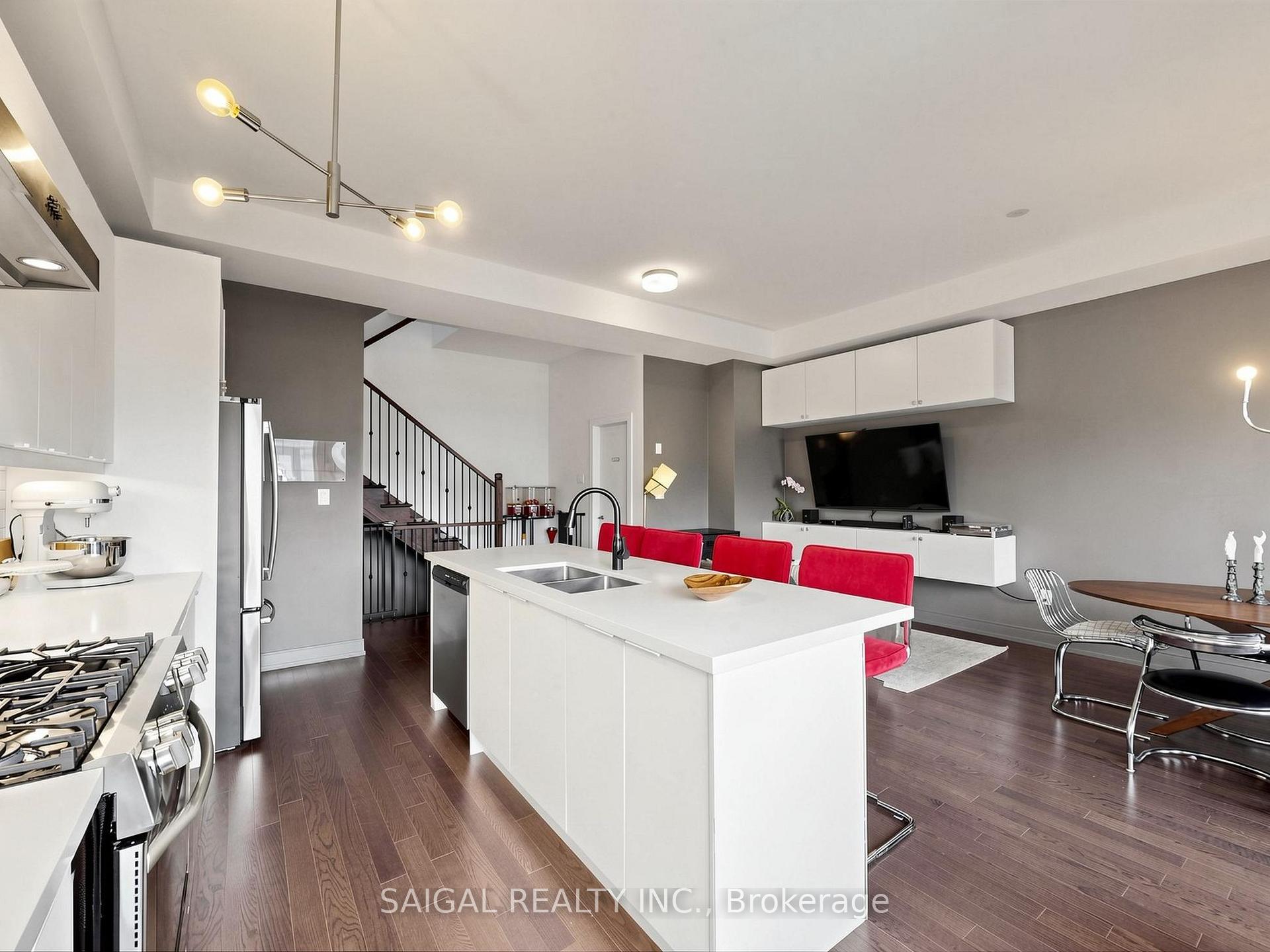Photo 24 of 1347 Clarriage Court, Milton, Ford — HOMEH