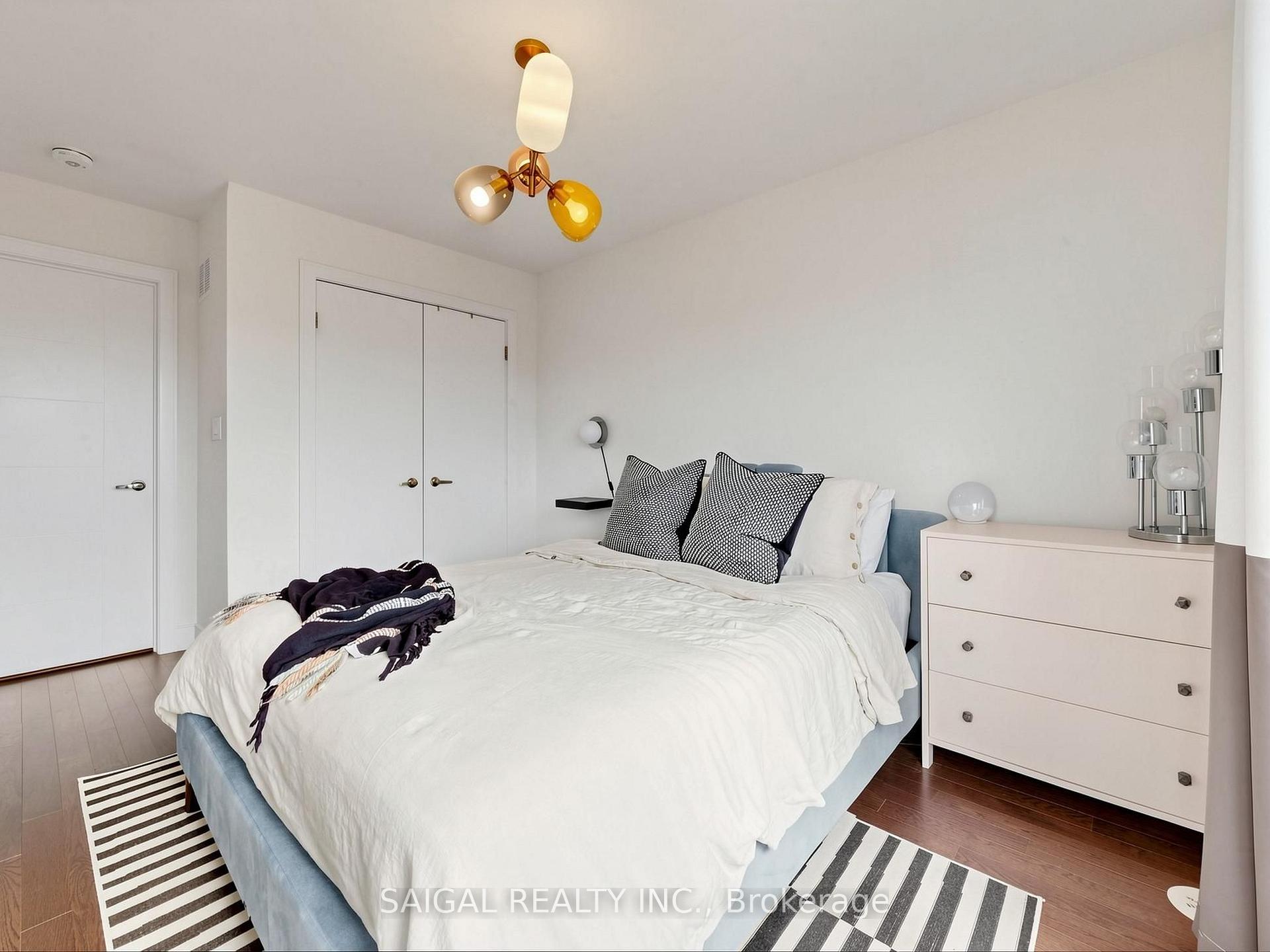 Photo 33 of 1347 Clarriage Court, Milton, Ford — HOMEH
