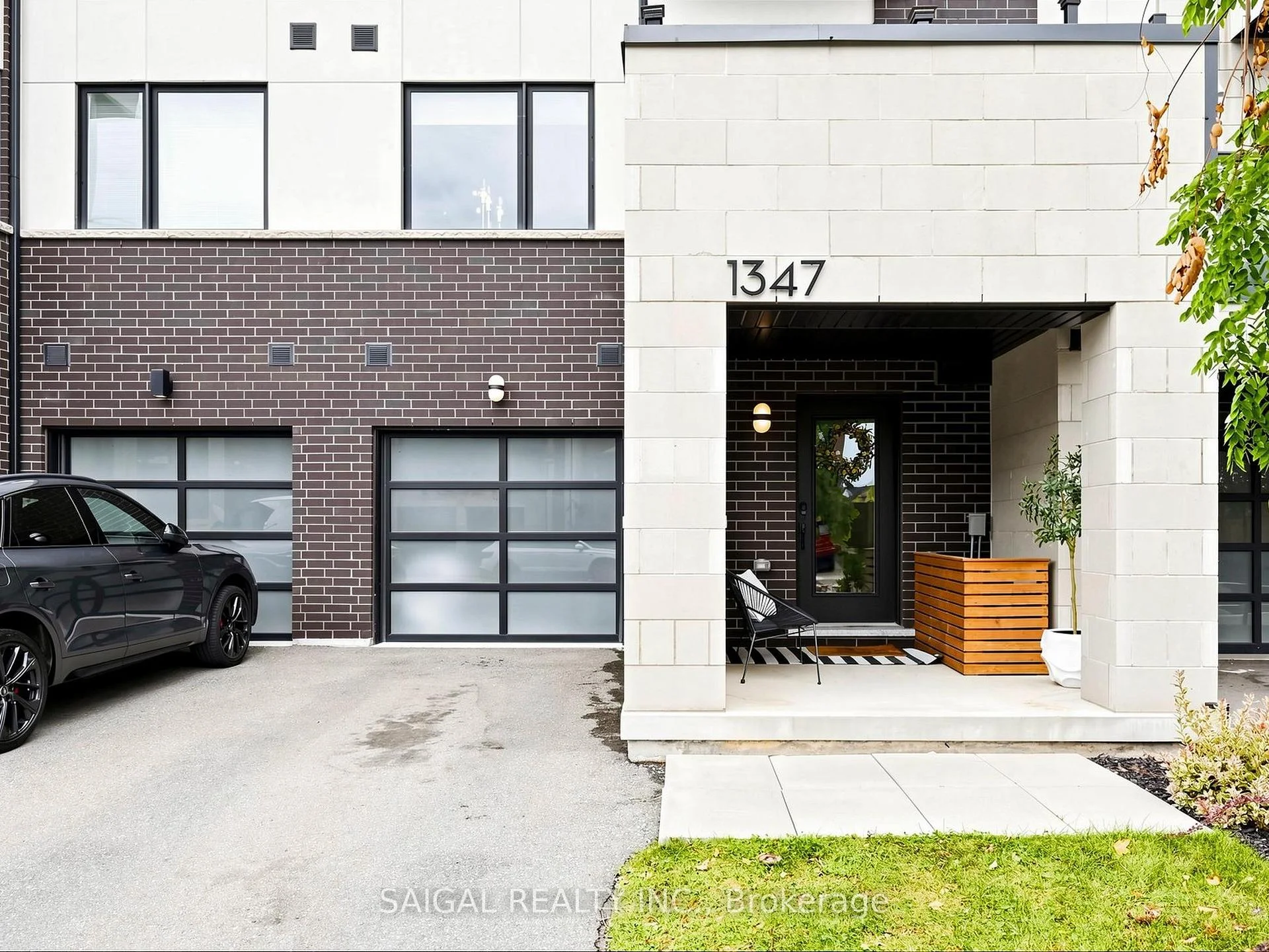 Photo 50 of 1347 Clarriage Court, Milton, Ford — HOMEH
