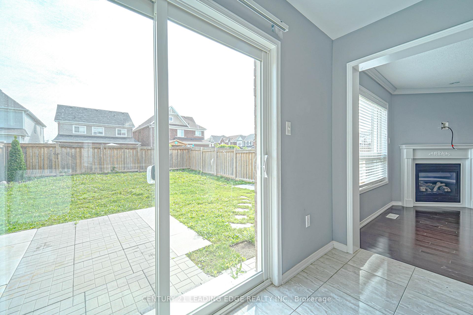 Photo 17 of 1943 Arborwood Drive, Oshawa, Taunton — HOMEH