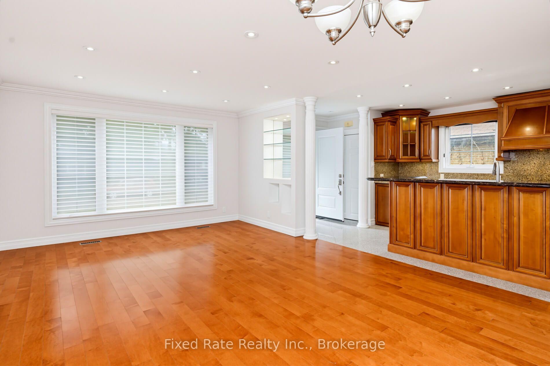 Photo 5 of 45 Waddington Crescent, North York, Don Valley Village — HOMEH