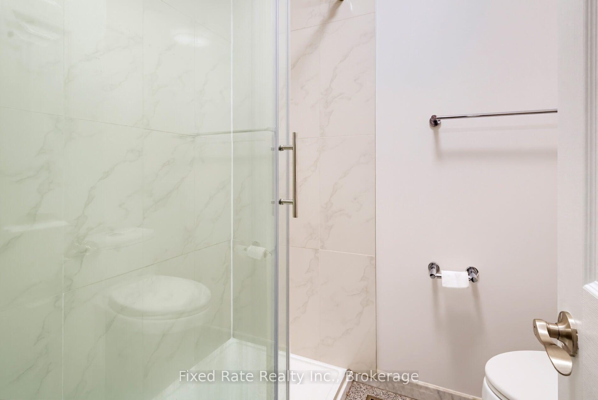 Photo 14 of 45 Waddington Crescent, North York, Don Valley Village — HOMEH