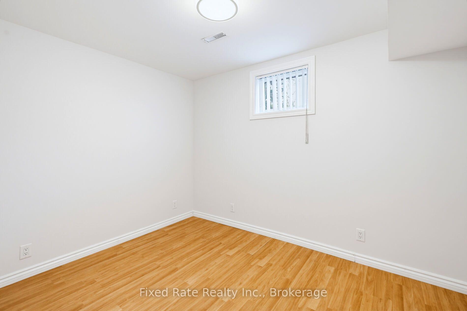 Photo 40 of 45 Waddington Crescent, North York, Don Valley Village — HOMEH