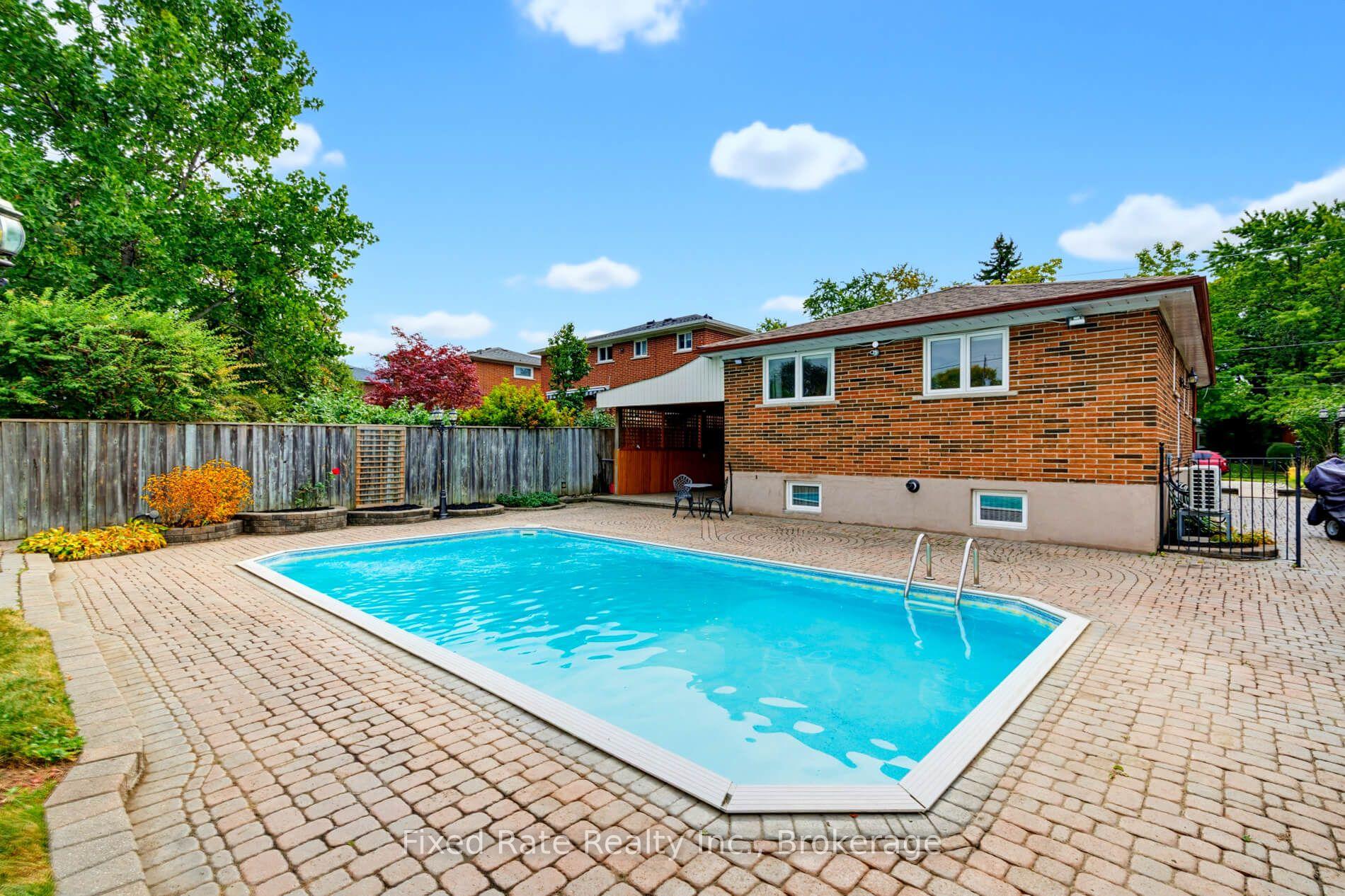 Photo 44 of 45 Waddington Crescent, North York, Don Valley Village — HOMEH
