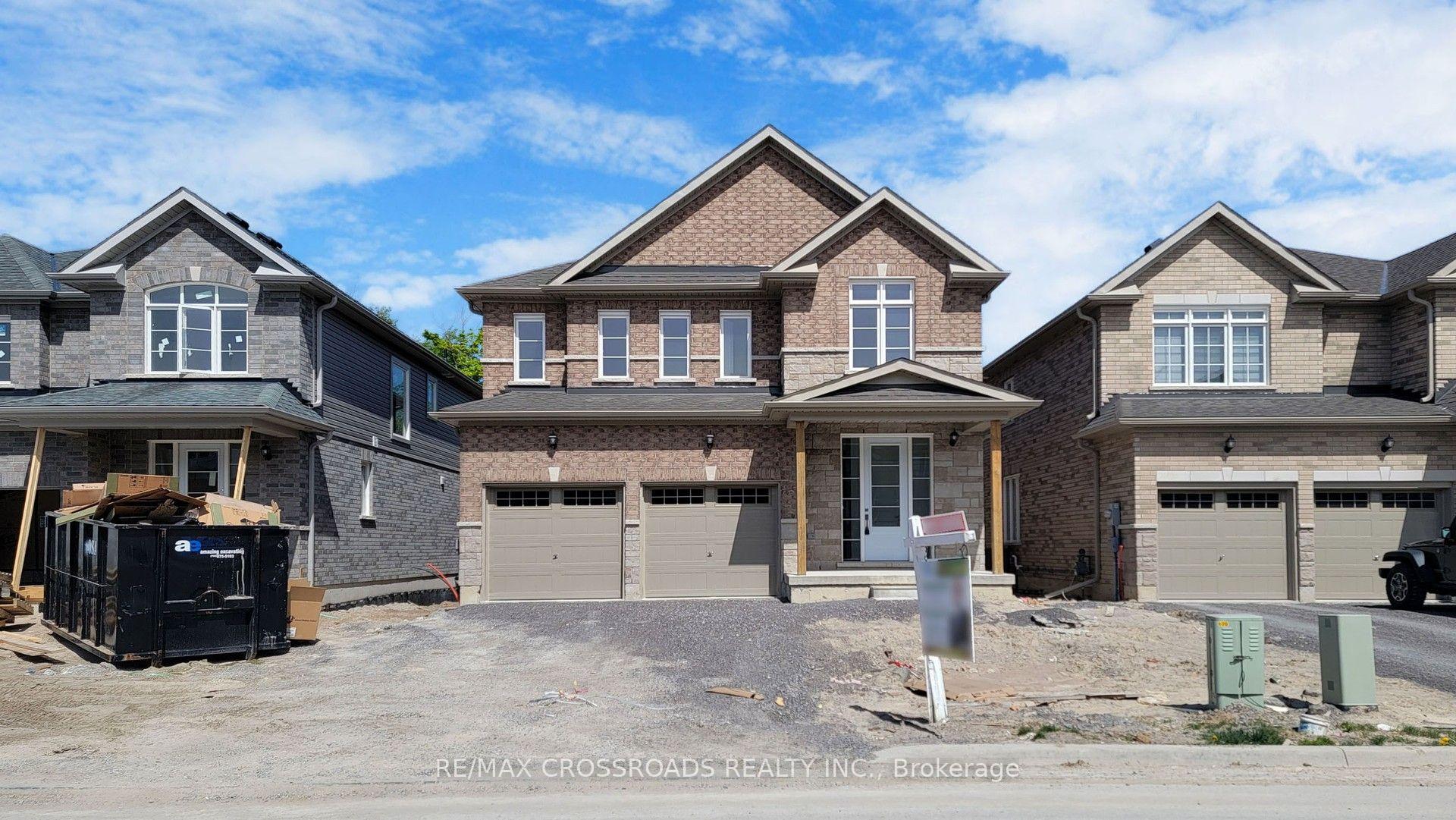 Photo 2 of 620 Lemay Grove, Peterborough, Monaghan Ward 2 — HOMEH