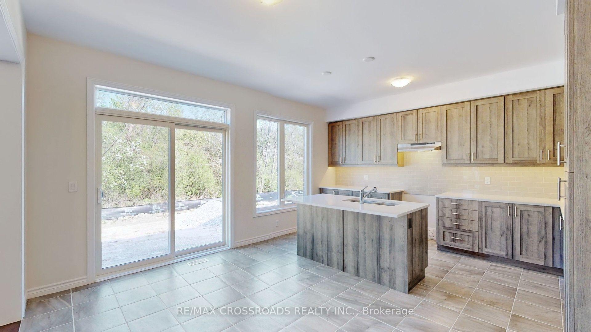 Photo 12 of 620 Lemay Grove, Peterborough, Monaghan Ward 2 — HOMEH