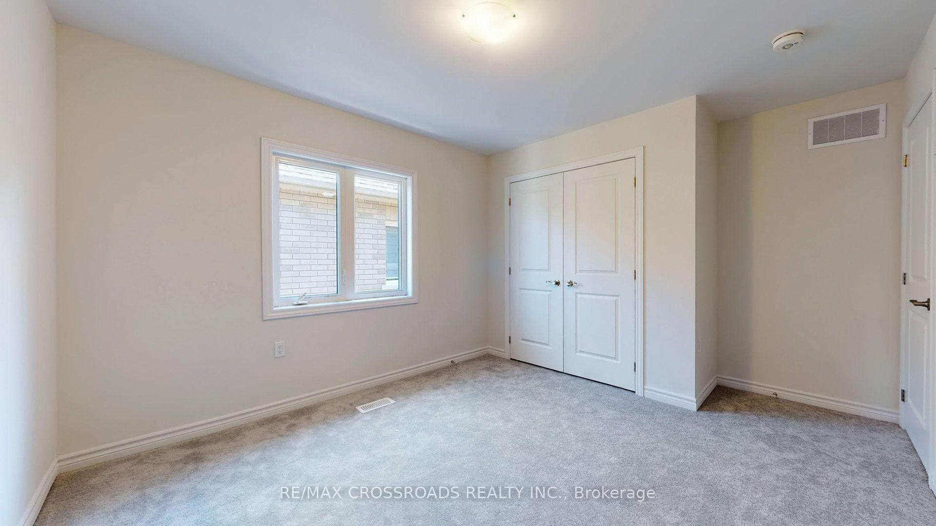 Photo 29 of 620 Lemay Grove, Peterborough, Monaghan Ward 2 — HOMEH