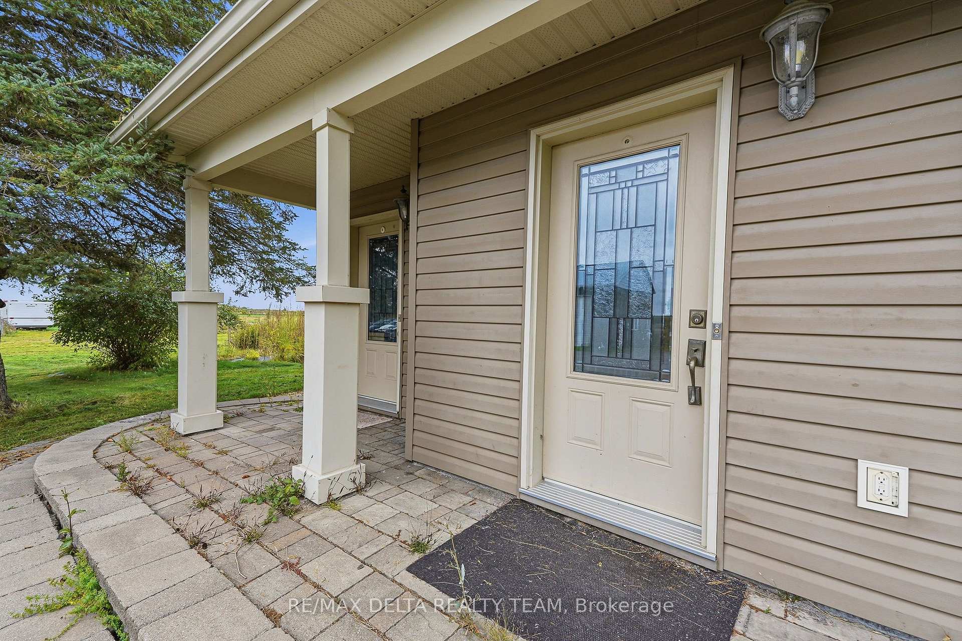 Photo 4 of 4806 Frank Kenny Road, Ottawa, Sarsfield/Bearbrook — HOMEH