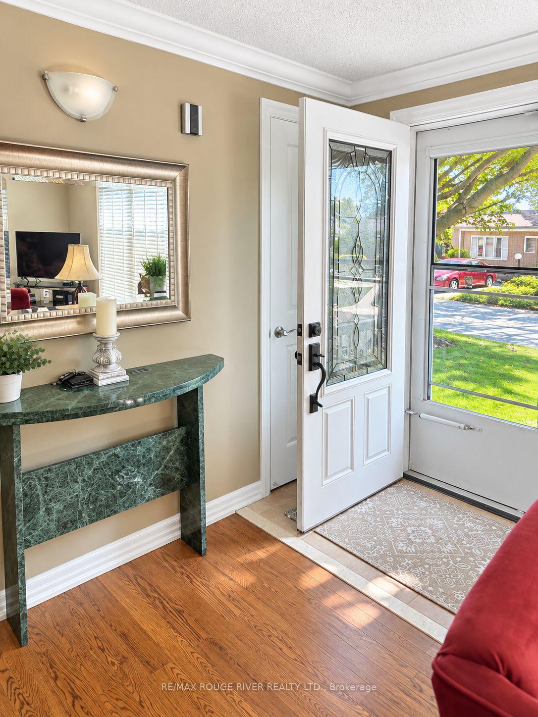 Photo 4 of 154 Wilmot Trail, Clarington, Bowmanville — HOMEH