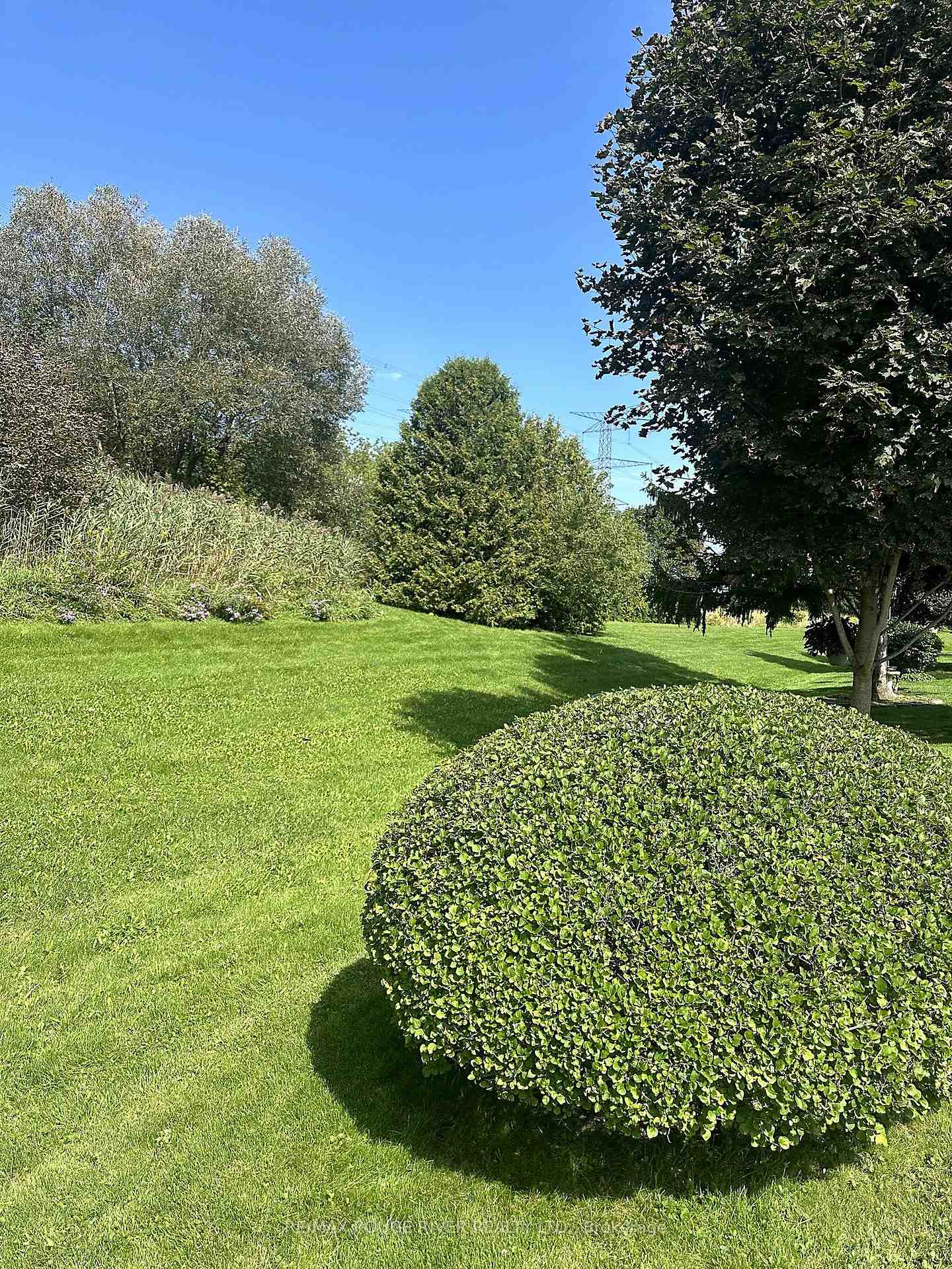 Photo 19 of 154 Wilmot Trail, Clarington, Bowmanville — HOMEH