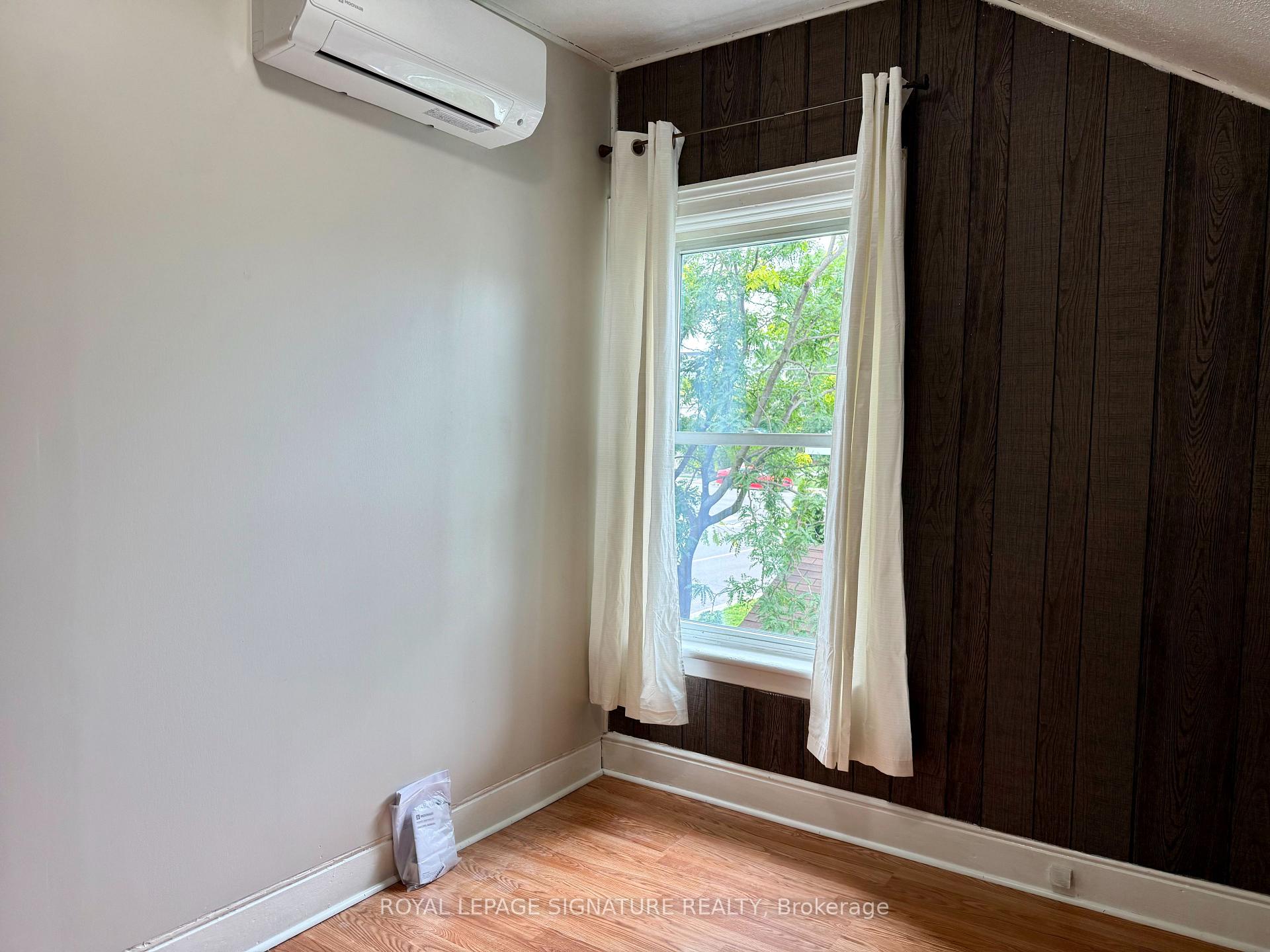 Photo 12 of 12 Hemlock Avenue, Oshawa, Central — HOMEH