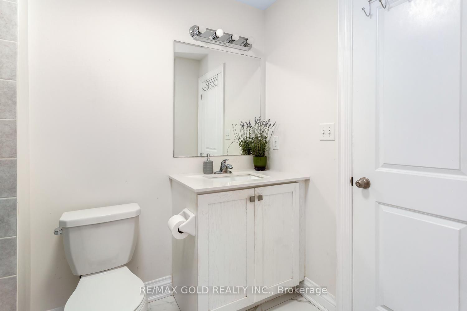 Photo 43 of 15 Farringdon Crescent, Brampton, Northwest Brampton — HOMEH