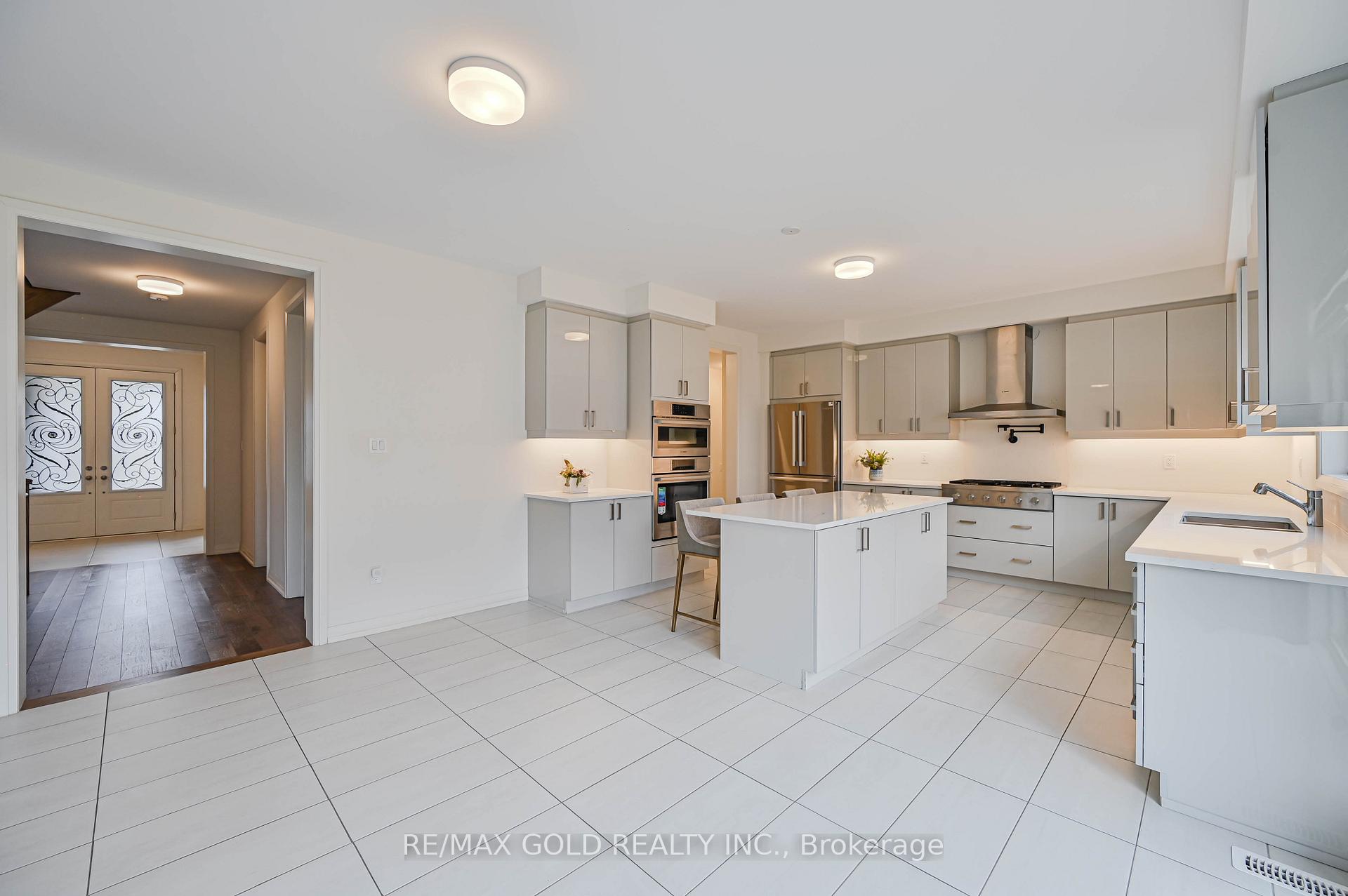 Photo 14 of 5 Elderberry Way, Adjala-Tosorontio, Colgan — HOMEH