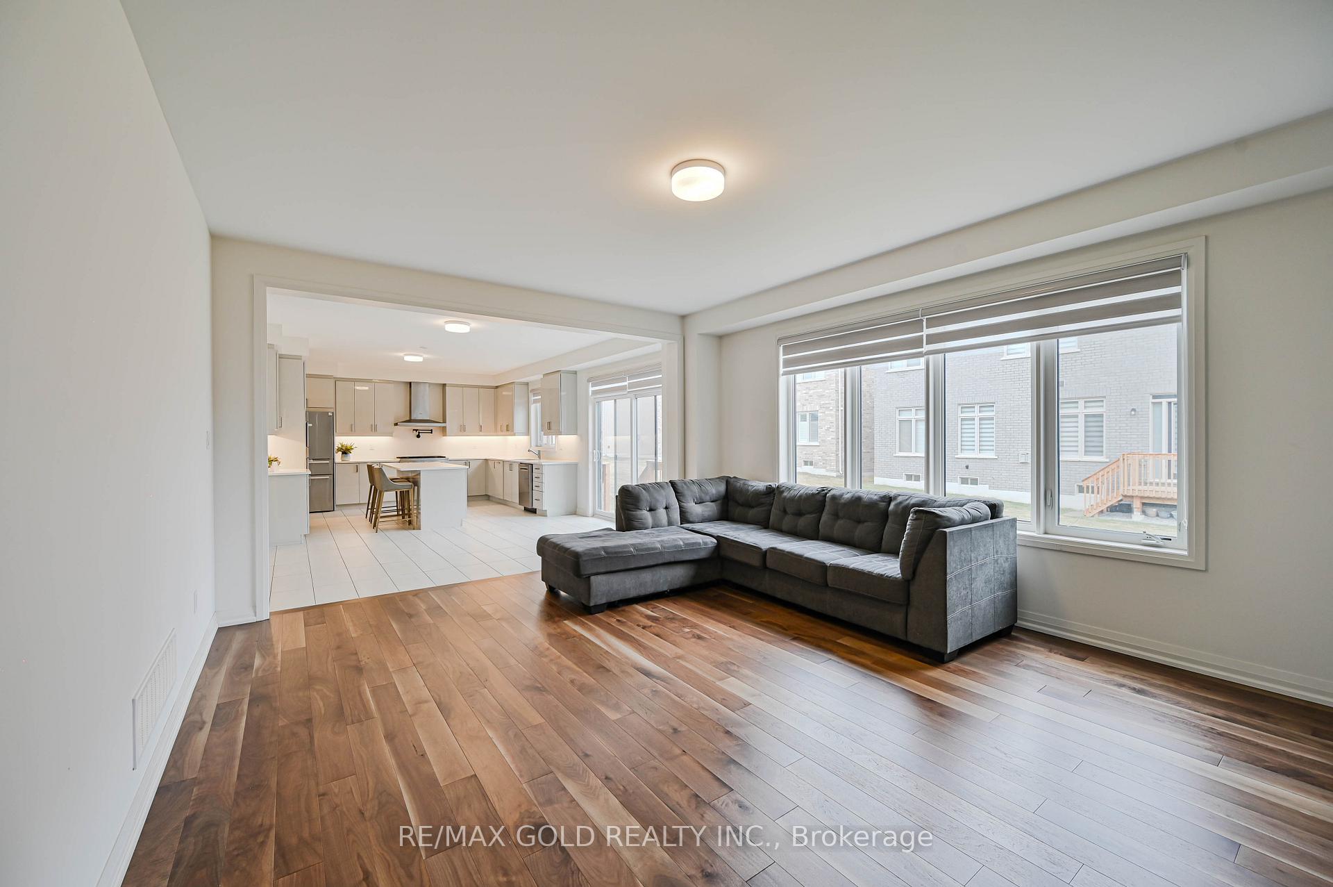 Photo 17 of 5 Elderberry Way, Adjala-Tosorontio, Colgan — HOMEH